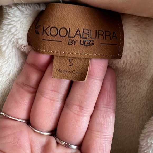 Koolaburra by Ugg wrap robe with collar & pockets, size small, super soft! - Picture 3 of 9